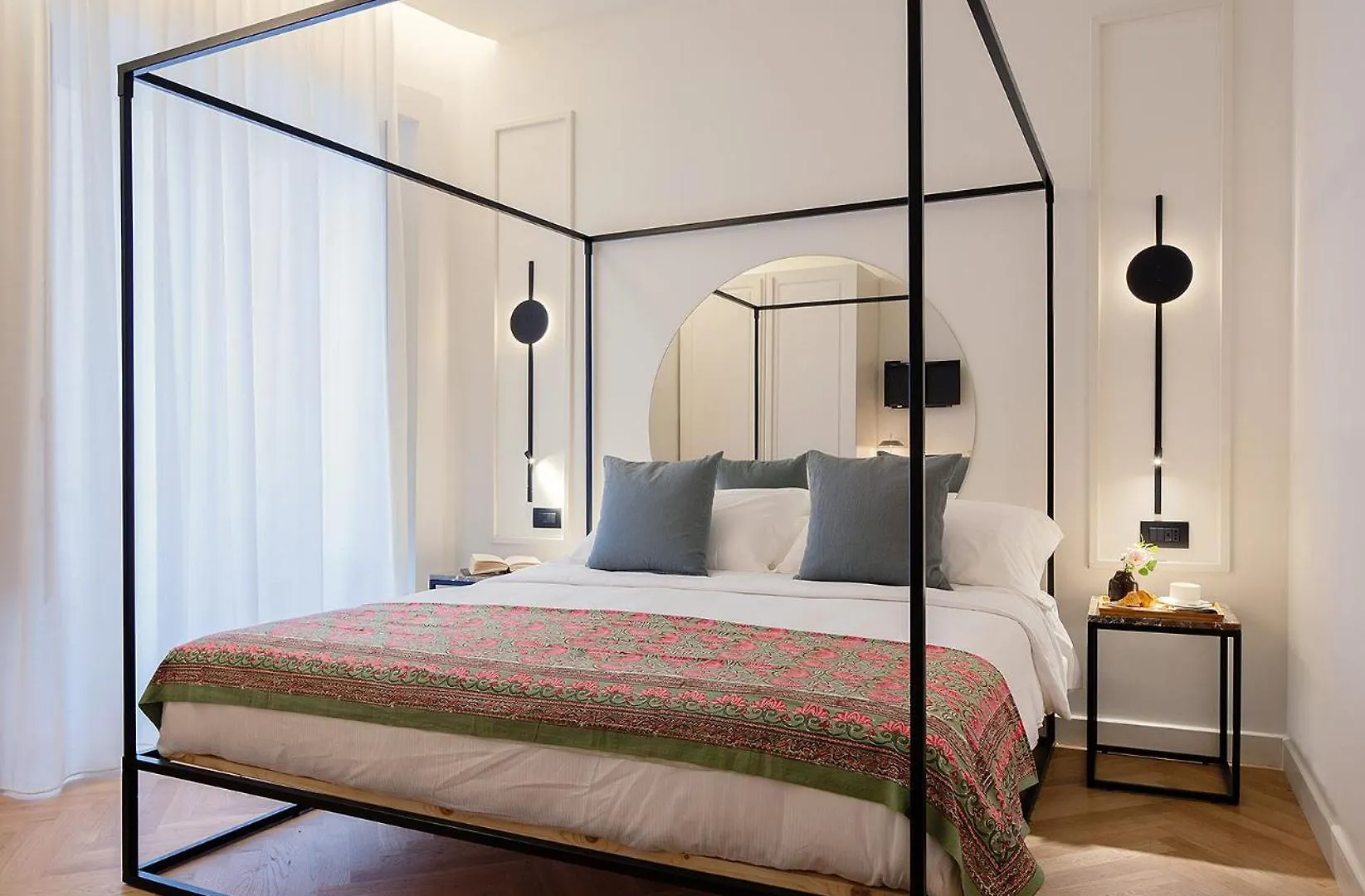 Maia Flora Taormina Apartments contacts